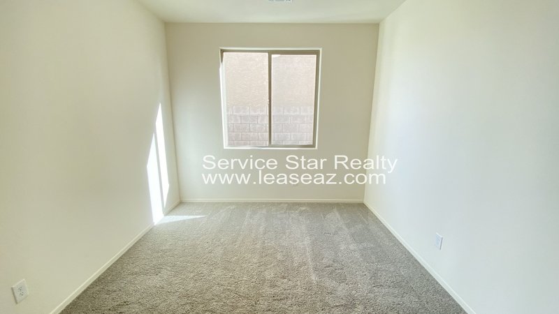 Spectacular 4 bed. 3 bath in Tolleson! property image