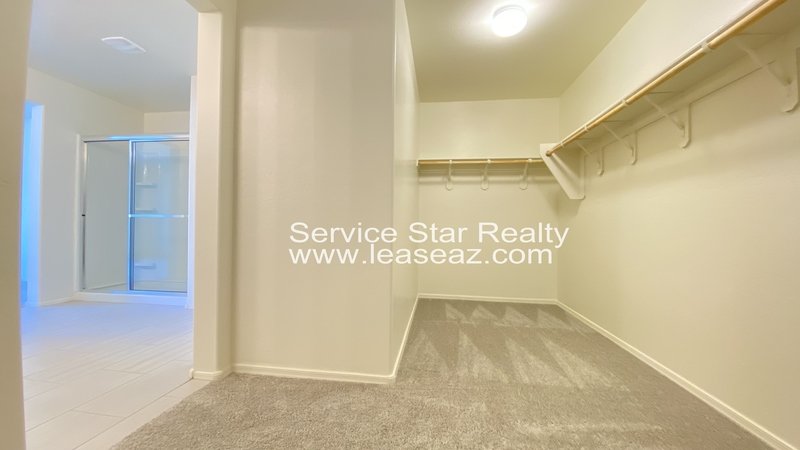 Spectacular 4 bed. 3 bath in Tolleson! property image