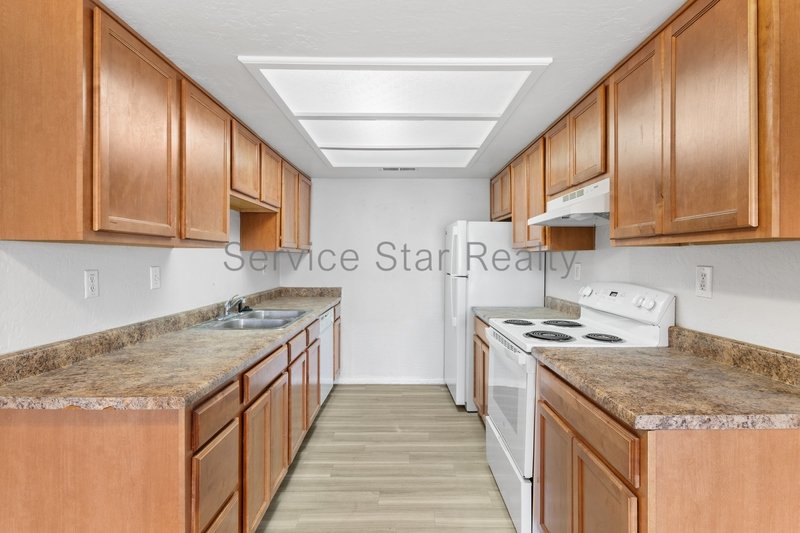 **1 MONTH FREE RENT!!** property image
