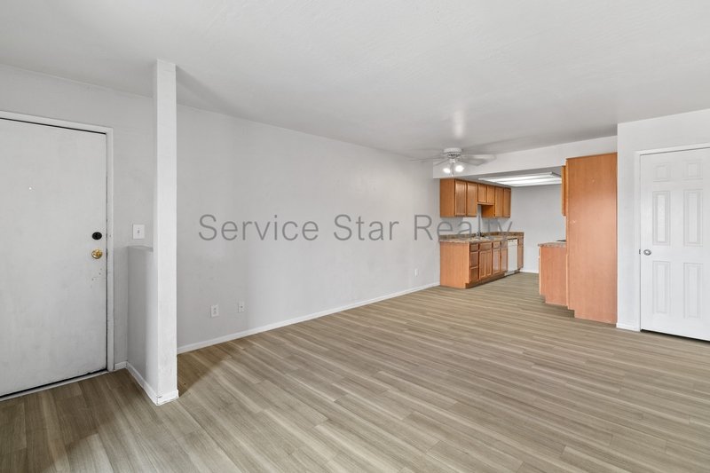 **1 MONTH FREE RENT!!** property image