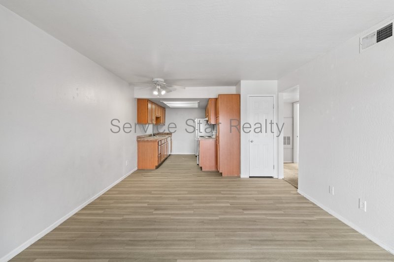 **1 MONTH FREE RENT!!** property image