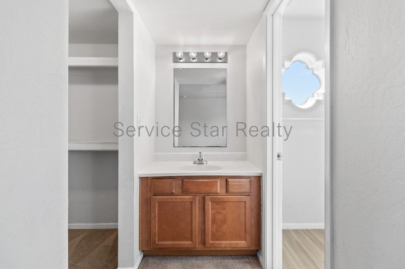 **1 MONTH FREE RENT!!** property image