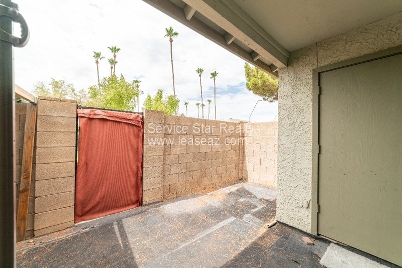 Great North Mesa Townhome Available Now! property image