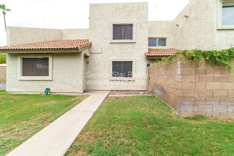 Great North Mesa Townhome Available Now! property image