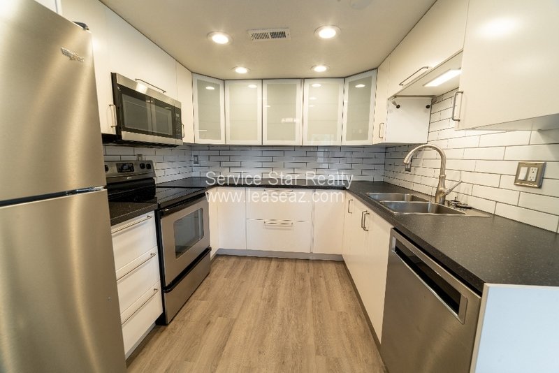 Great North Mesa Townhome Available Now! property image