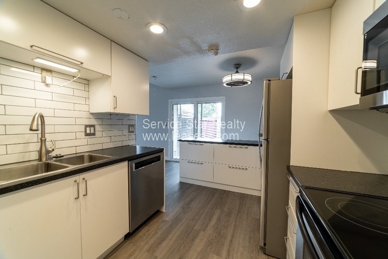 Great North Mesa Townhome Available Now! property image