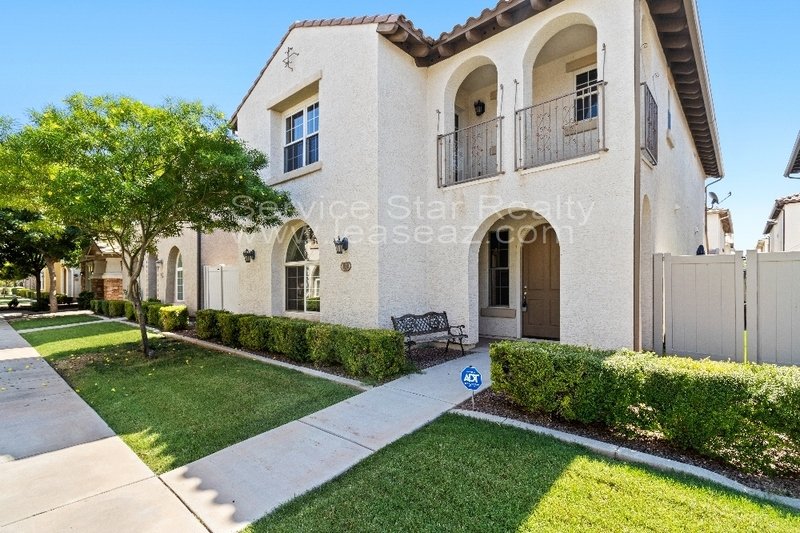 Rare 3BR/2.5BA in Gilbert property image
