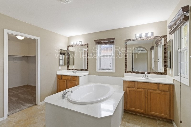Rare 3BR/2.5BA in Gilbert property image