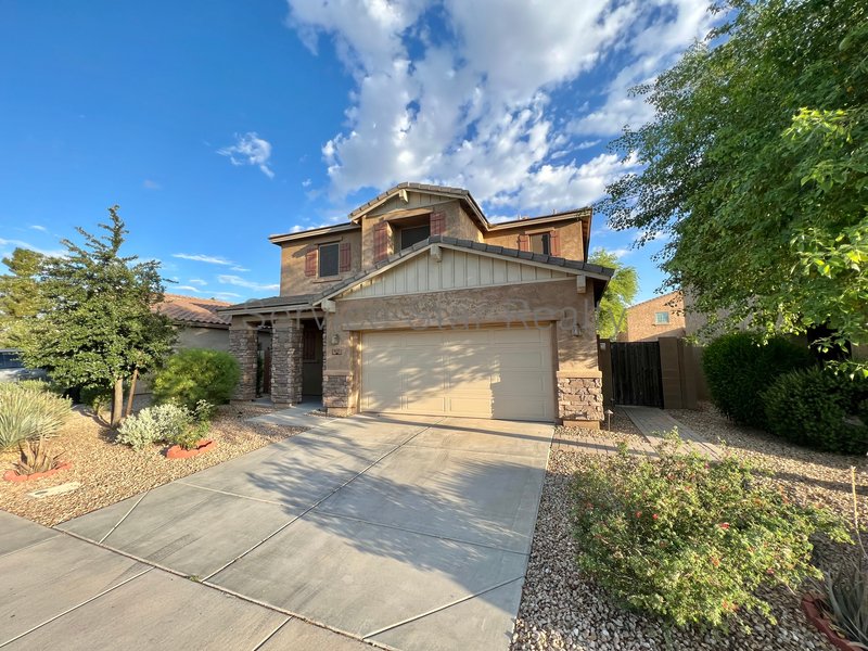 4 bedroom 3 bath in Gated Community of Nicholas Point! property image