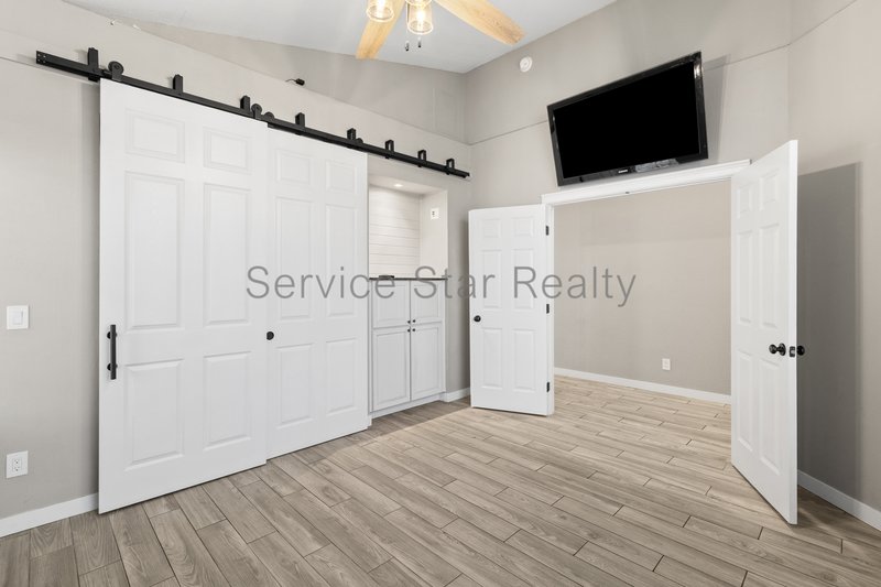 Beautiful Home on the Golf Course! property image
