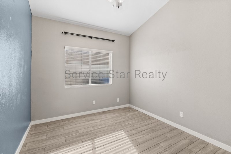 Beautiful Home on the Golf Course! property image