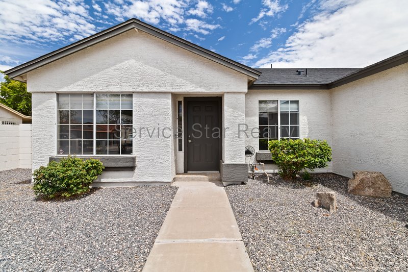 Beautiful 4-Bedroom Home Near South Mountain ? Convenient Phoenix Loca property image
