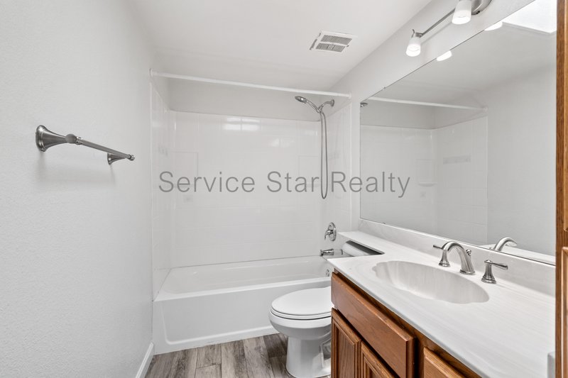 6508 N 10th Pl property image