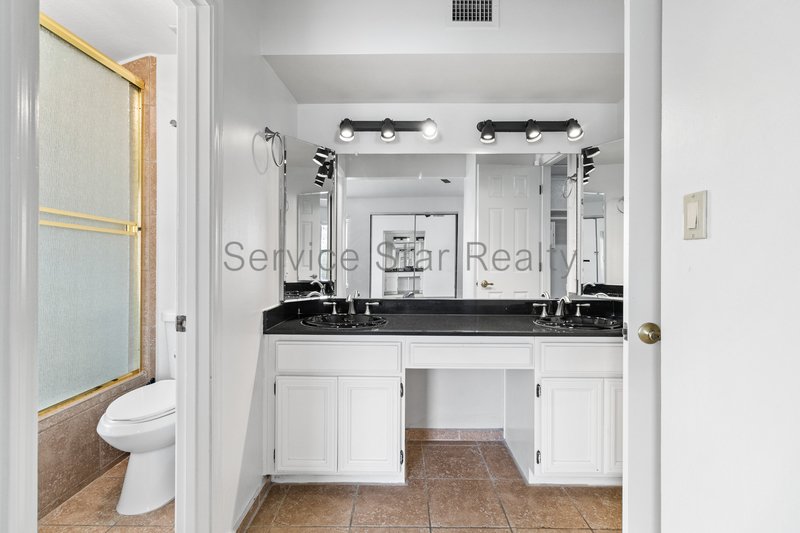 6508 N 10th Pl property image