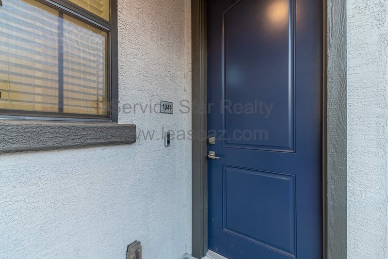 4 BED/3.5 Bath Townhome in Tempe!! property image