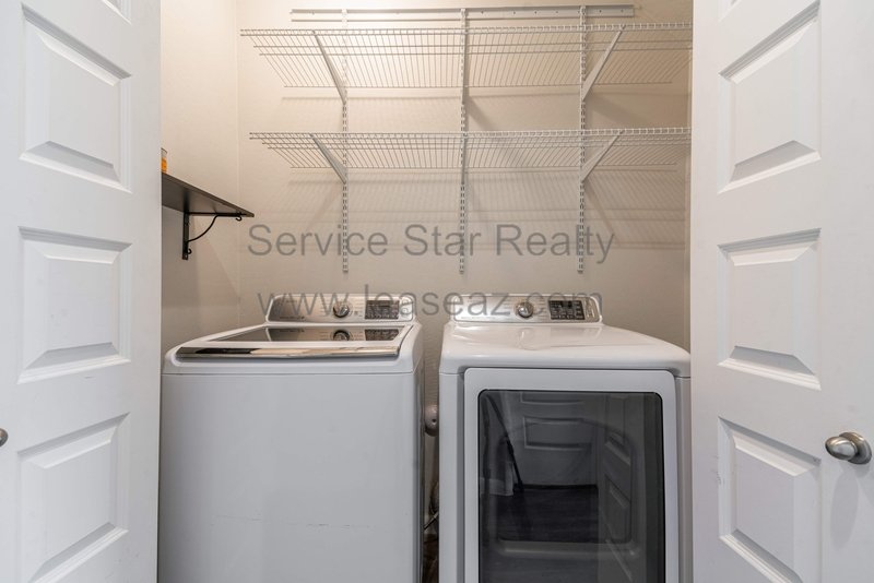 4 BED/3.5 Bath Townhome in Tempe!! property image