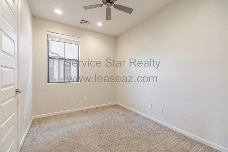 4 BED/3.5 Bath Townhome in Tempe!! property image