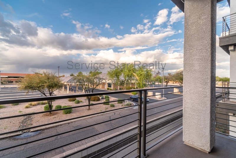 4 BED/3.5 Bath Townhome in Tempe!! property image