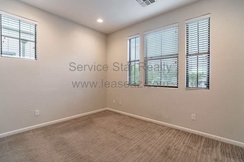 4 BED/3.5 Bath Townhome in Tempe!! property image
