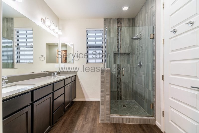 4 BED/3.5 Bath Townhome in Tempe!! property image
