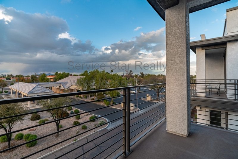 4 BED/3.5 Bath Townhome in Tempe!! property image