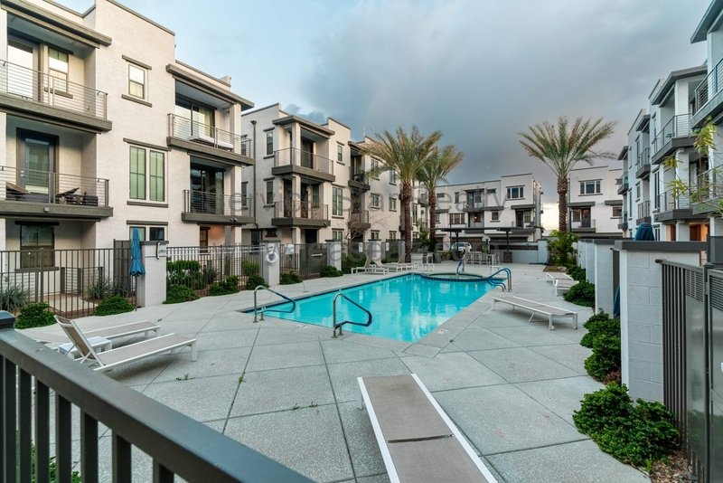 4 BED/3.5 Bath Townhome in Tempe!! property image