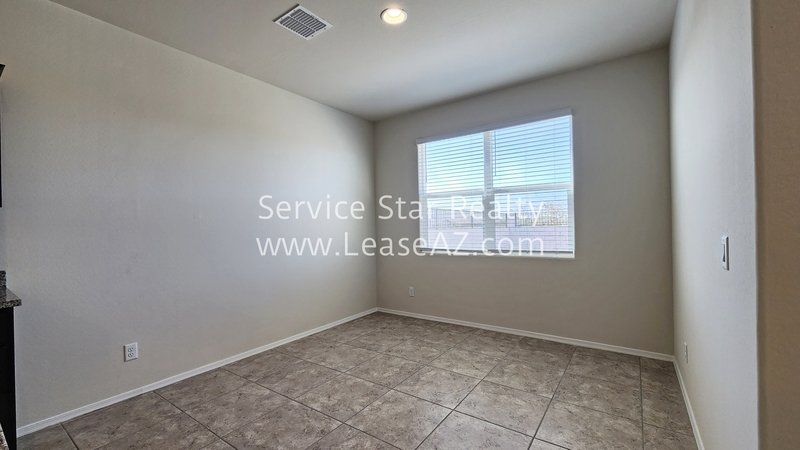 **MOVE IN SPECIAL -- 2 WEEKS FREE RENT!!** property image