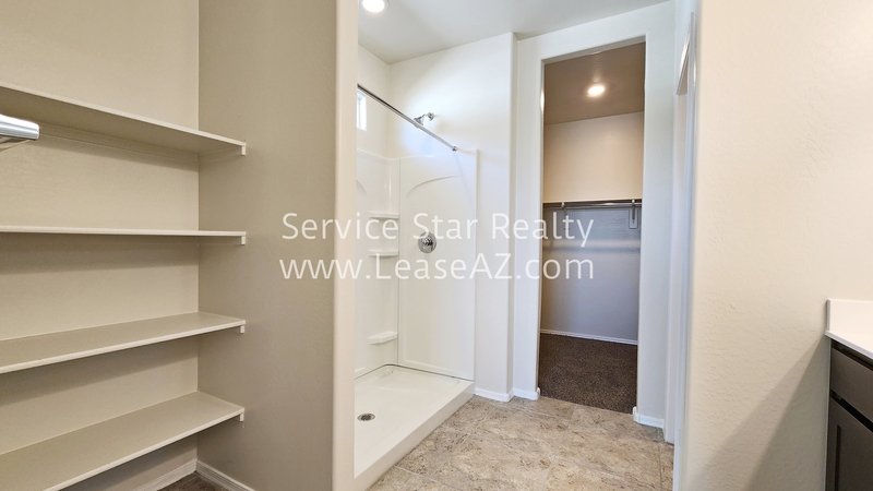 **MOVE IN SPECIAL -- 2 WEEKS FREE RENT!!** property image