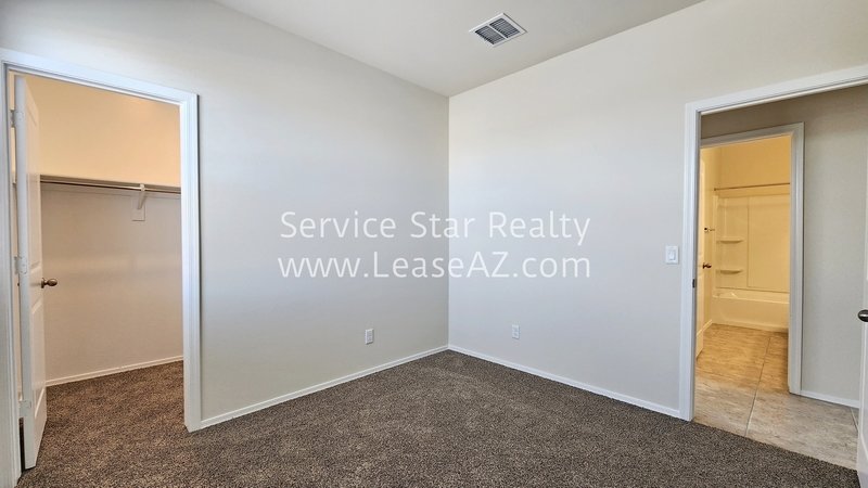 **MOVE IN SPECIAL -- 2 WEEKS FREE RENT!!** property image
