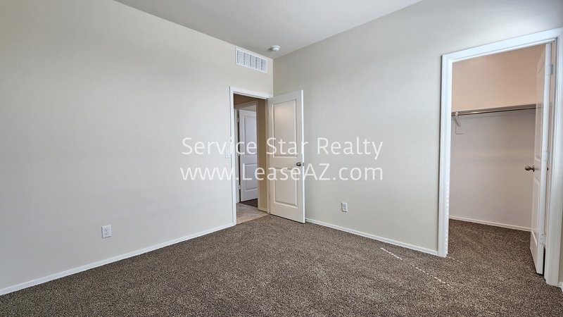 **MOVE IN SPECIAL -- 2 WEEKS FREE RENT!!** property image
