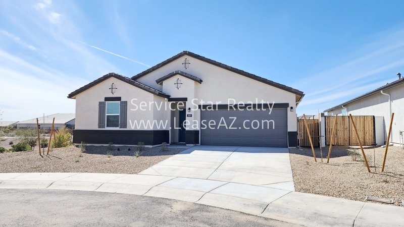 **MOVE IN SPECIAL -- 2 WEEKS FREE RENT!!** property image