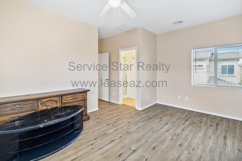 Fantastic 3BR/2.5BA in Surprise! property image