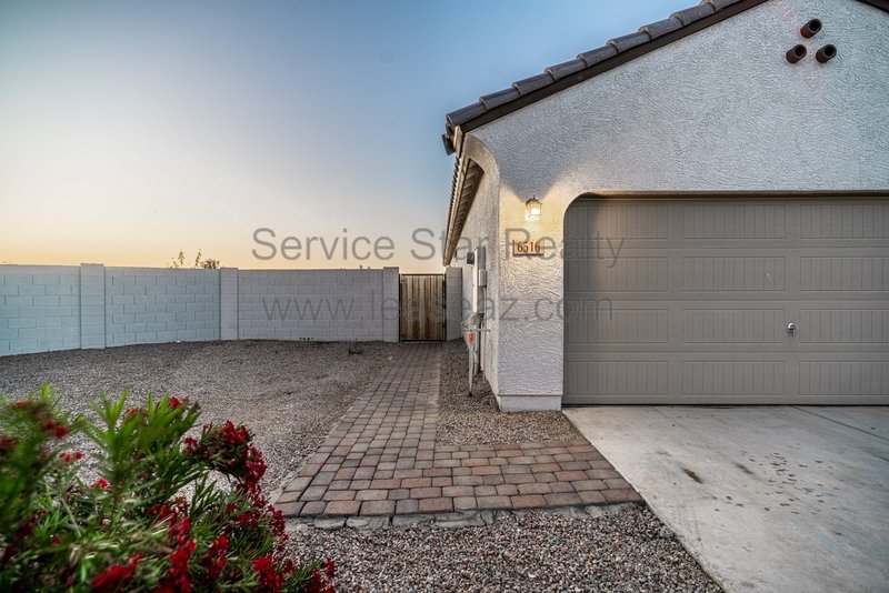 4 bedroom 3 bath in Laveen! property image