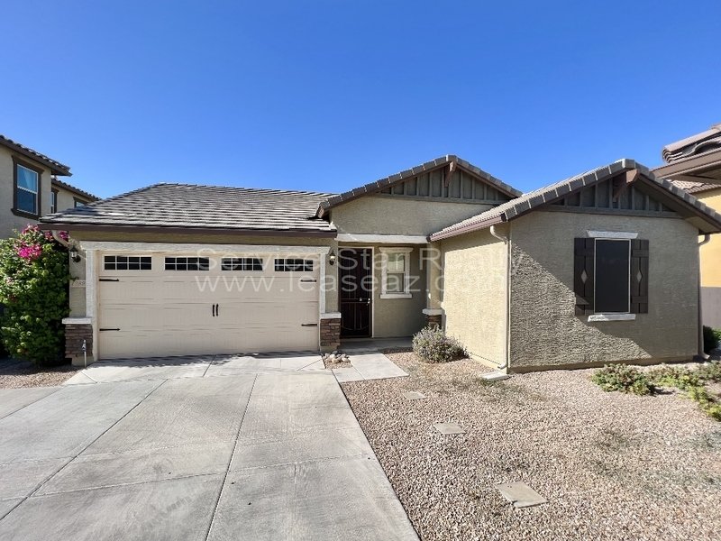 Gorgeous 3 bed/2ba in Goodyear! property image