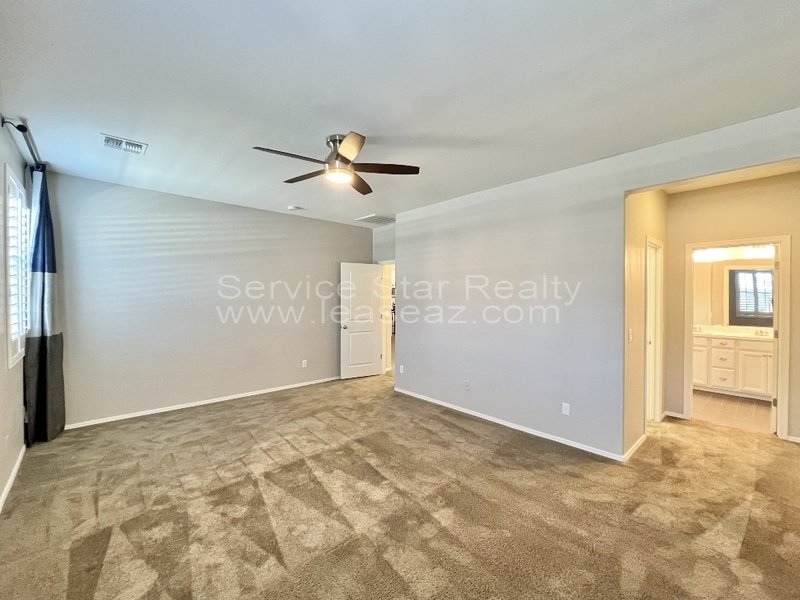 Gorgeous 3 bed/2ba in Goodyear! property image