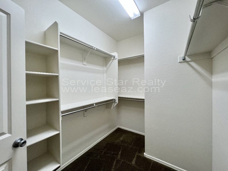 Gorgeous 3 bed/2ba in Goodyear! property image
