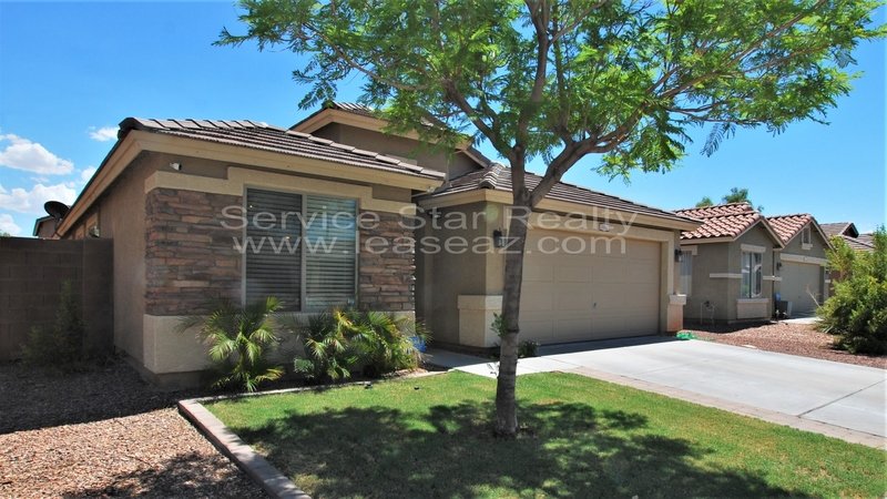 4 Bedroom, 2 bath with Pool in Goodyear! property image