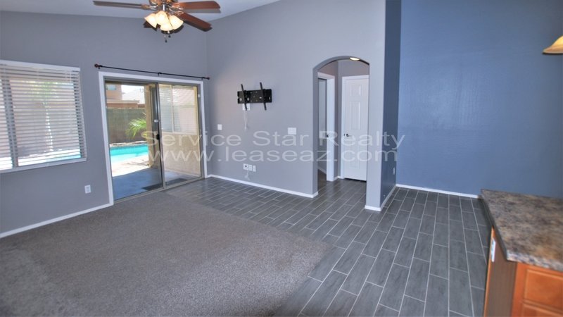 4 Bedroom, 2 bath with Pool in Goodyear! property image
