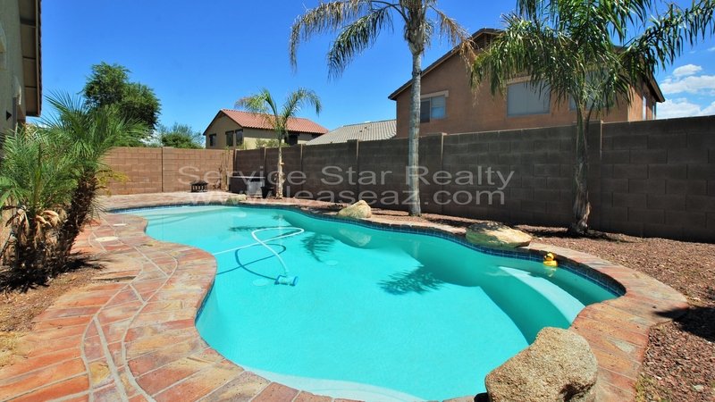 4 Bedroom, 2 bath with Pool in Goodyear! property image
