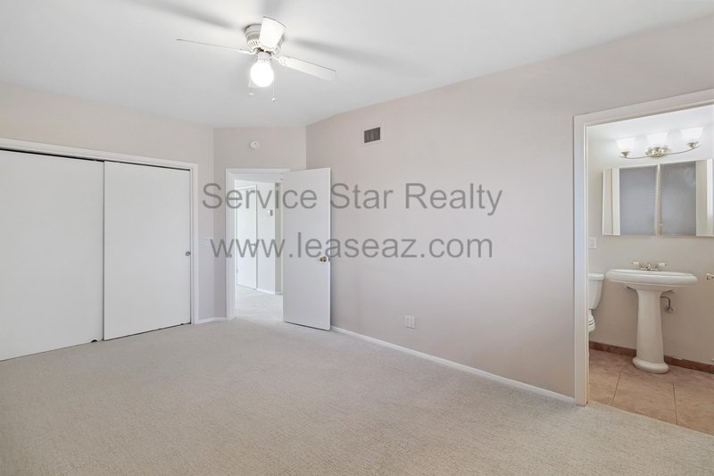 AMAZING LOCATION! 3 BED + 2 BATH CONDO property image