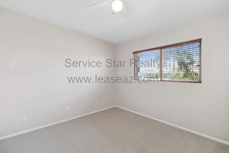 AMAZING LOCATION! 3 BED + 2 BATH CONDO property image
