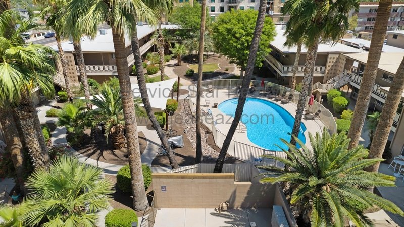 AMAZING LOCATION! 3 BED + 2 BATH CONDO property image