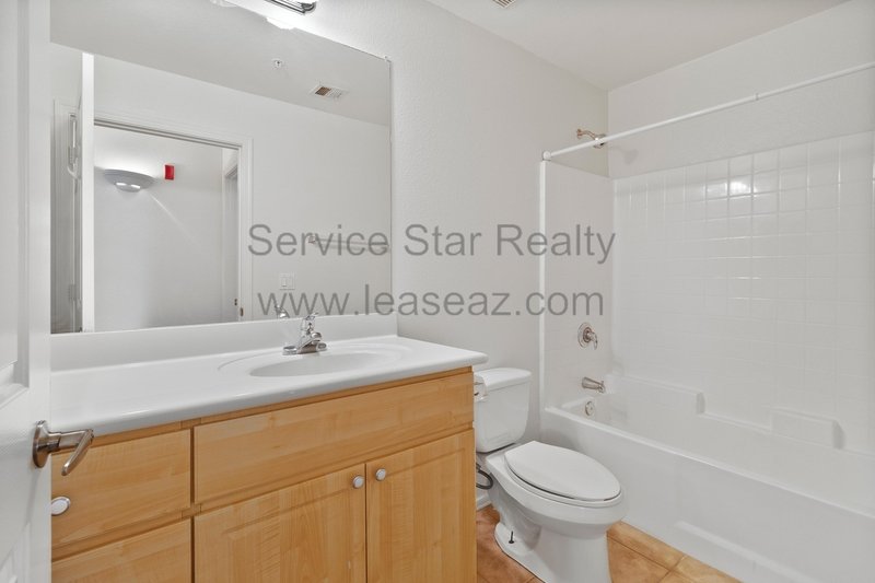 2BR/2BA in Phoenix! - Community POOL property image