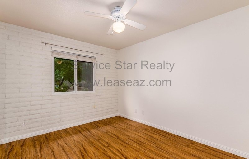 3BR/1.75BA in Scottsdale! property image