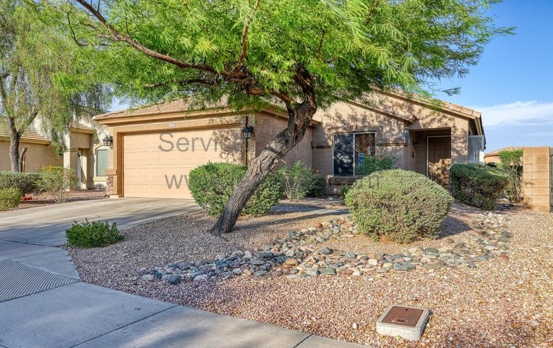 3 bedroom w/den, 2 bath in Litchfield Park property image