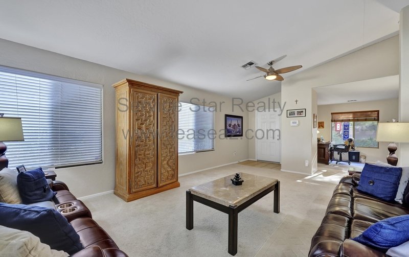 3 bedroom w/den, 2 bath in Litchfield Park property image