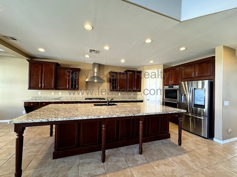 Fantastic 4BR/3BA in Phoenix! property image