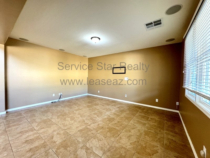 Fantastic 4BR/3BA in Phoenix! property image