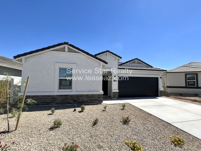 4 Bedroom + 2 Bedroom home in Casa Grande property image