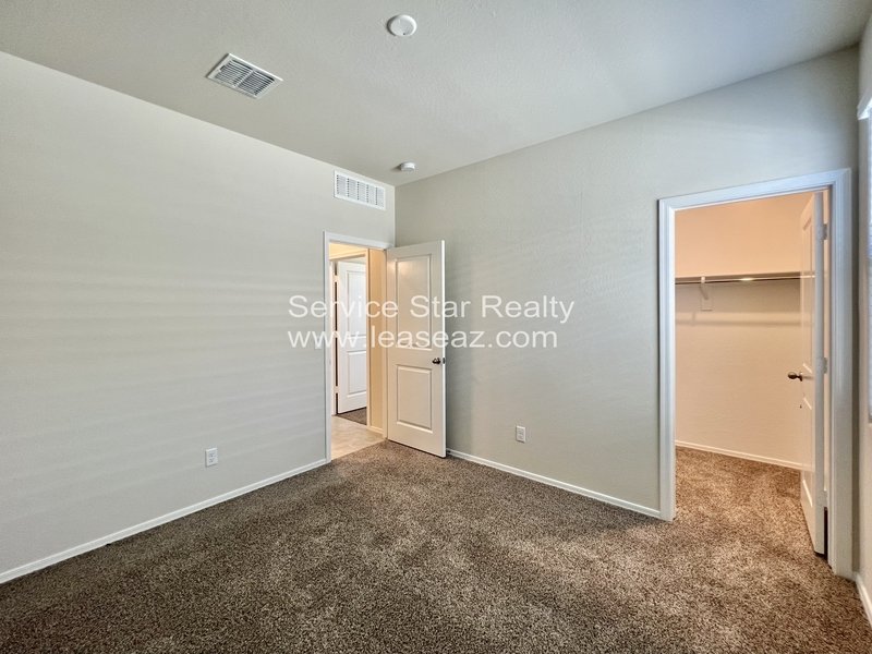 4 Bedroom + 2 Bedroom home in Casa Grande property image